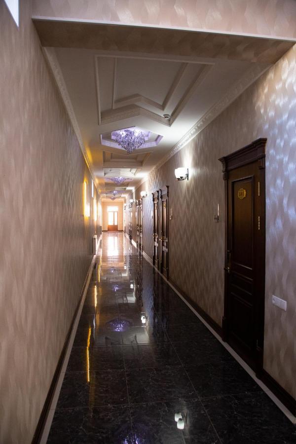 Buyuk Ipak Yo'Li Hotel นามางกาน ภายนอก รูปภาพ